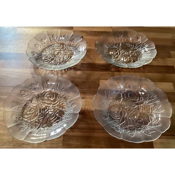 Set 4 Livia by Pasari Crystal Salad Plates Embossed Scalloped Frosted Clear 9” - Picture 6 of 8
